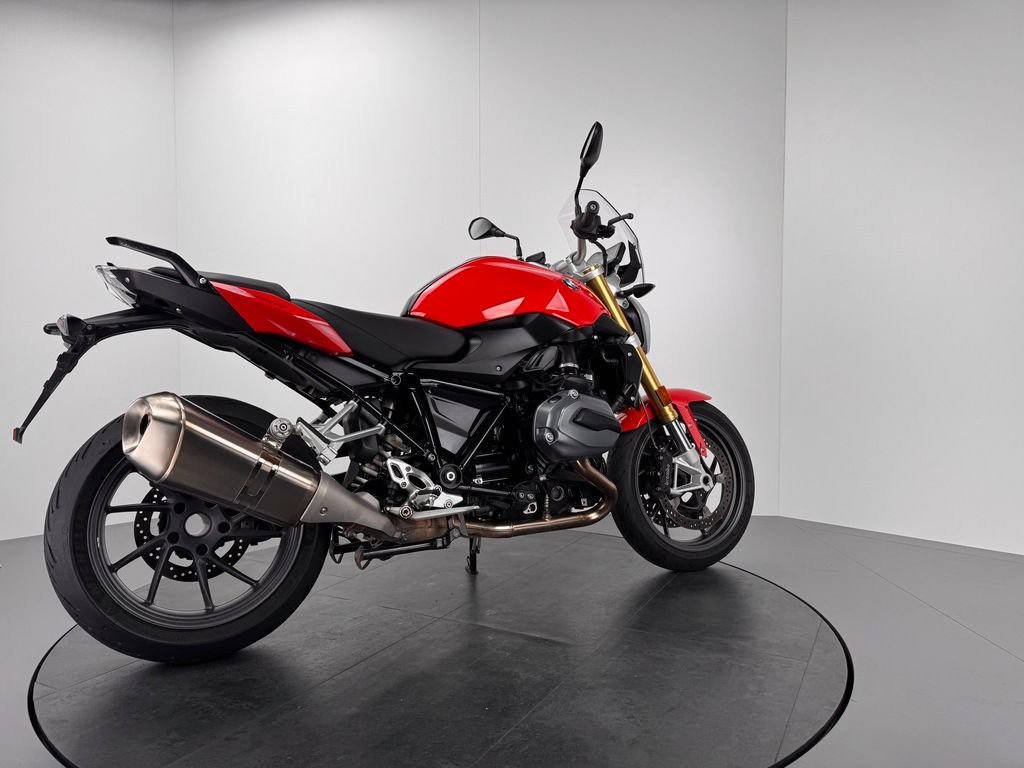 Fahrzeugabbildung BMW R 1200 R *TOP-ZUSTAND *SERVICE/REIFEN NEU