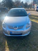 Toyota Avensis - gebrauchte Toyota Avensis aus dem Jahr 2011