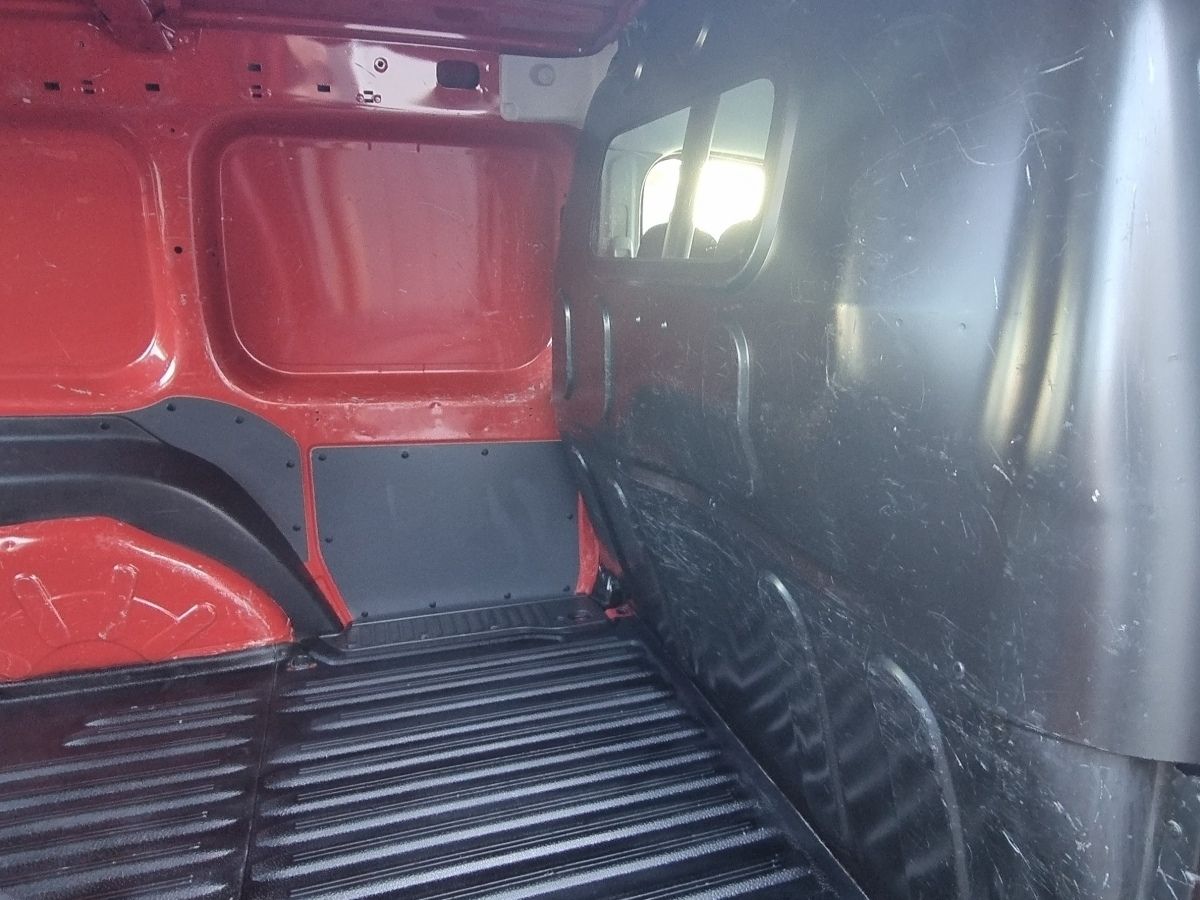 Fahrzeugabbildung Renault Kangoo Rapid Extra Blue dCi 95