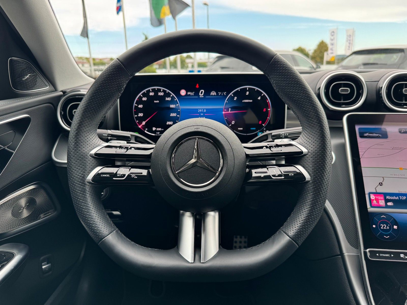 Fahrzeugabbildung Mercedes-Benz C 220 d AMG Distr+Burm+S-Dach+Ambiente