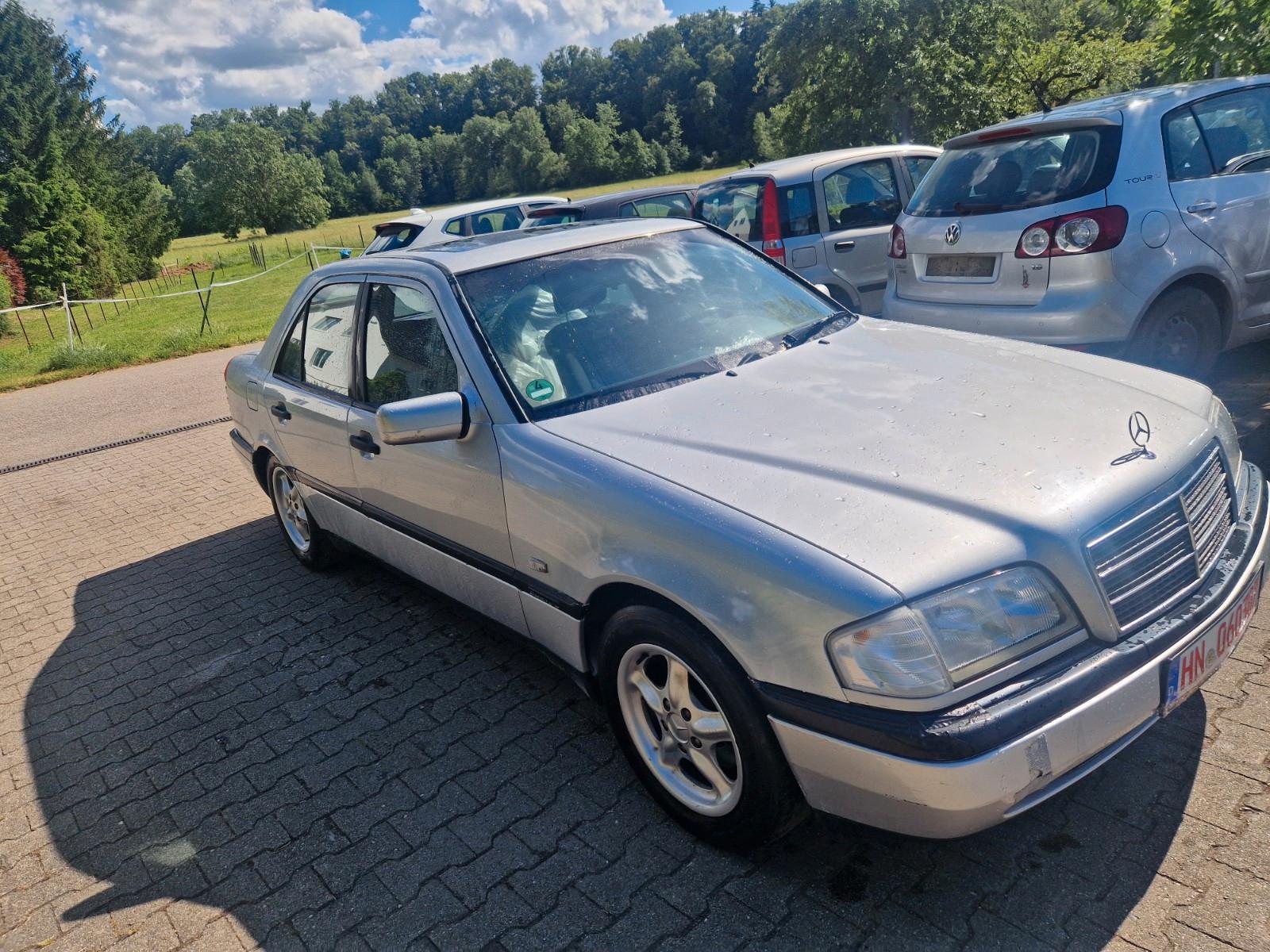 Mercedes-Benz C 180 automatik