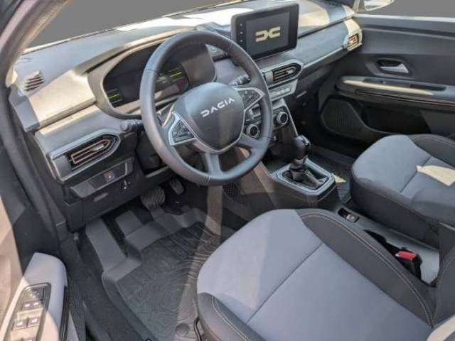 Fahrzeugabbildung Dacia Jogger Extreme+ HYBRID 140 7-Sitzer