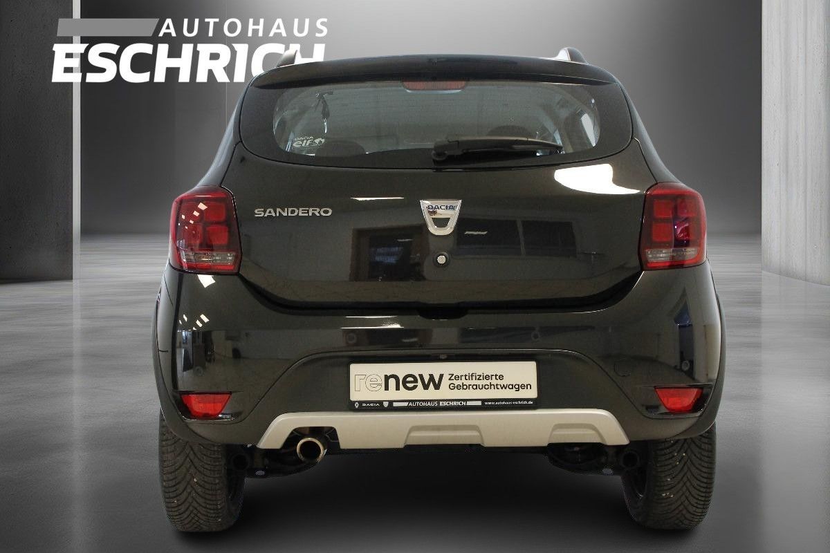 Fahrzeugabbildung Dacia Sandero II Stepway Prestige