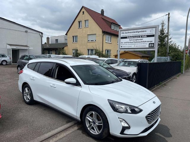 Ford Focus Cool Autom. Kamera PTS Navi Sihzg Alu