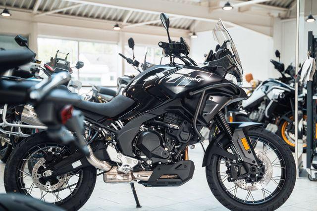 CFMOTO 700MT | 5 Jahre Garantie | +Kofferset