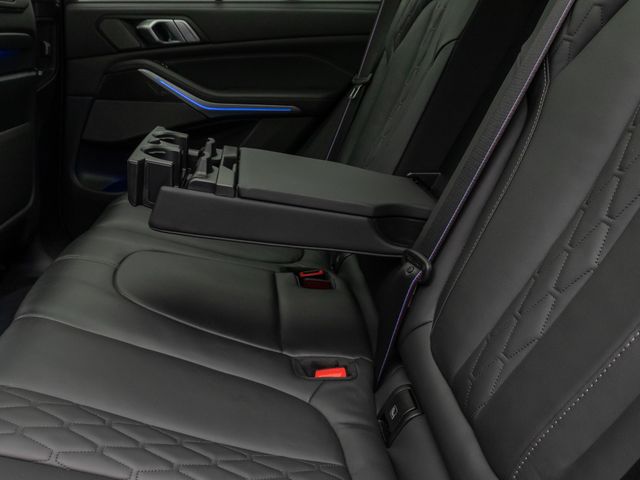 Foto Nummer 27: BMW X5 M60