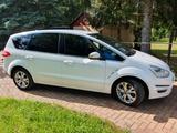 Ford S-Max 2,0 TDCi 103kW-140 PS PowerShift Automatik