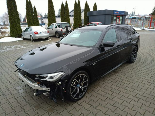 BMW 530e Plug-in x-drive 292PS M-sport