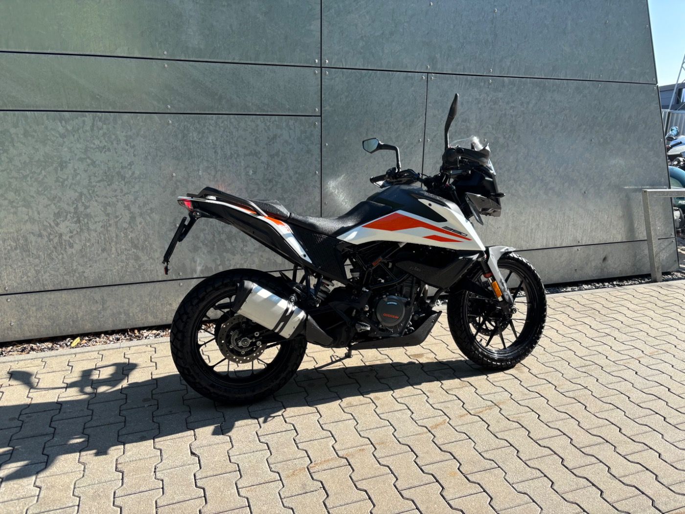 Fahrzeugabbildung KTM 390 Adventure