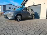 Hyundai KONA Elektro ELEKTRO 100kW - - Hyundai KONA Elektro von privat