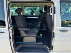 Fahrzeugabbildung Volkswagen T6.1 Multivan 2,0 TDI Navi Sitzh ACC 3xKlima