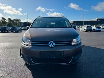 Volkswagen Touran - 3