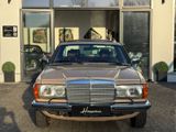 Mercedes-Benz 230 CE/einmalige Farbkombi/viele Extras/wow! - Mercedes-Benz aus 1983