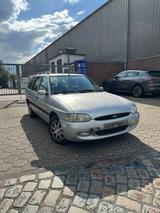 Ford Escort (1998)- 1.6 Benziner, TÜV läuf... - gebrauchte Ford Escort aus dem Jahr 1998