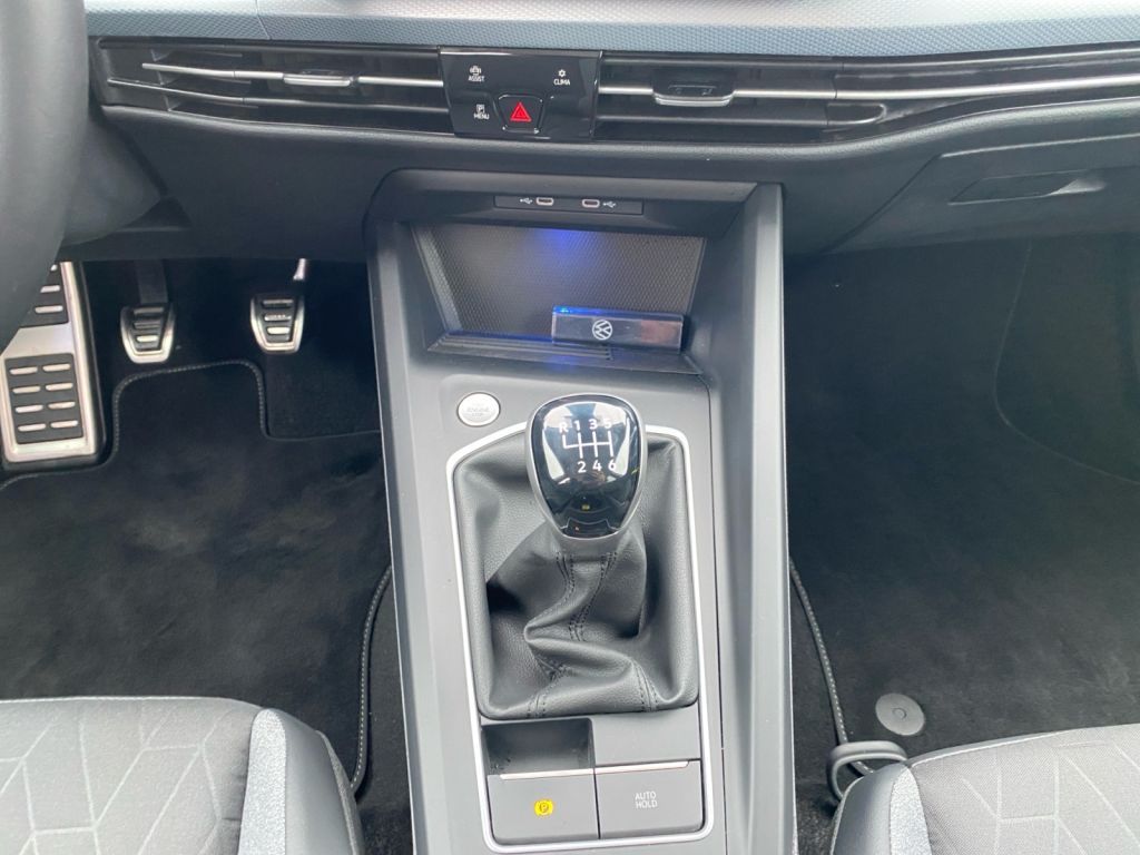 Fahrzeugabbildung Volkswagen Golf 1.5 TSI Goal *3 Jahre Anschlussgarantie*