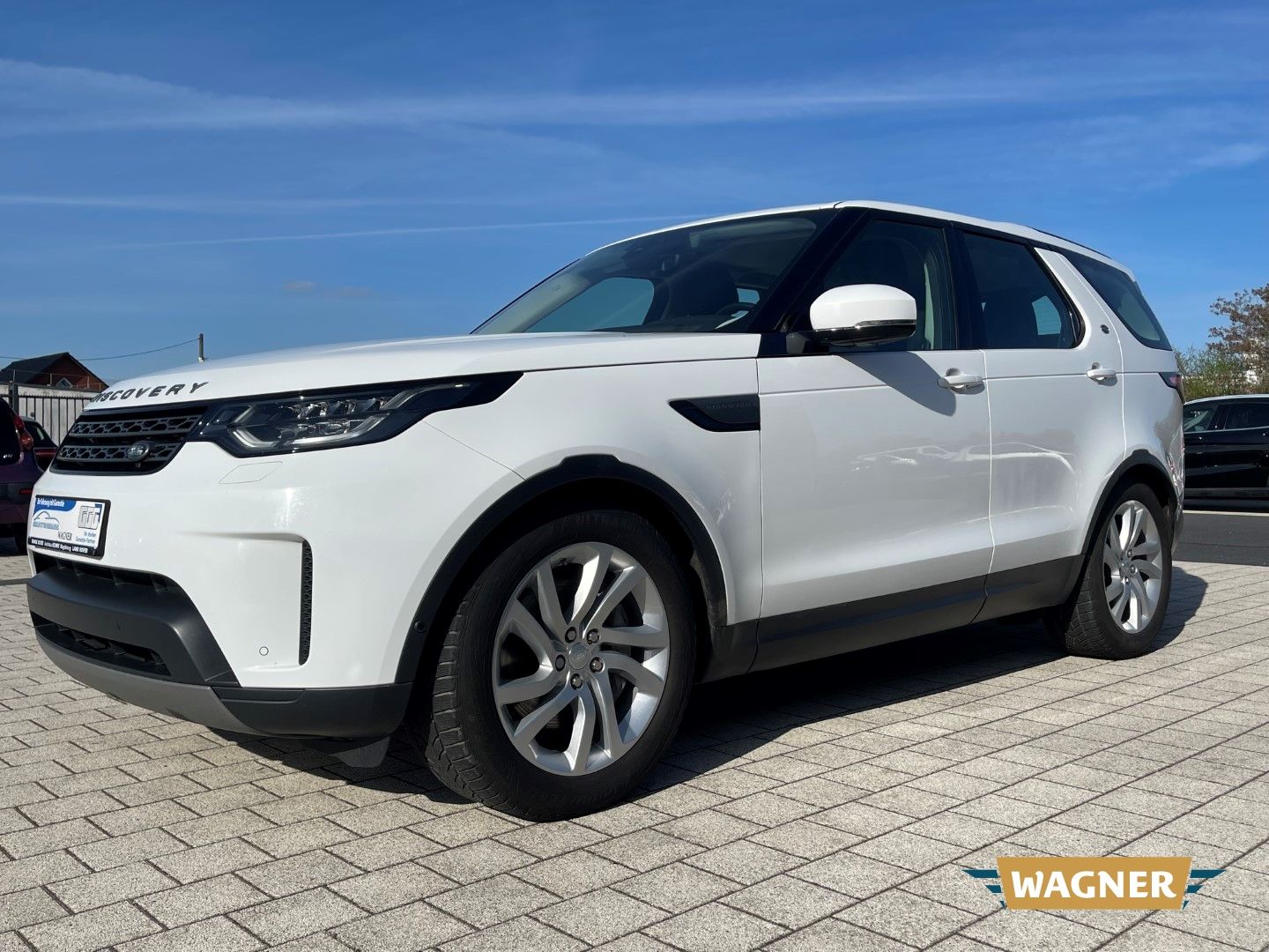 Fahrzeugabbildung Land Rover Discovery 5 SE SDV6 7-Sitzer Keyless