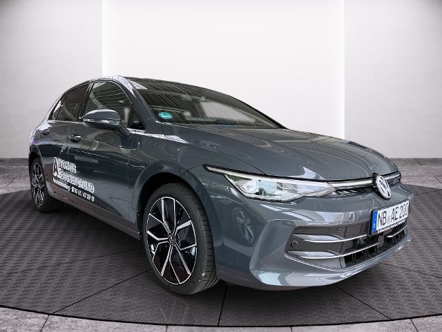 Fahrzeugabbildung Volkswagen Golf EDITION 50 1.5 eTSI DSG EDITION 50 AHK DCC