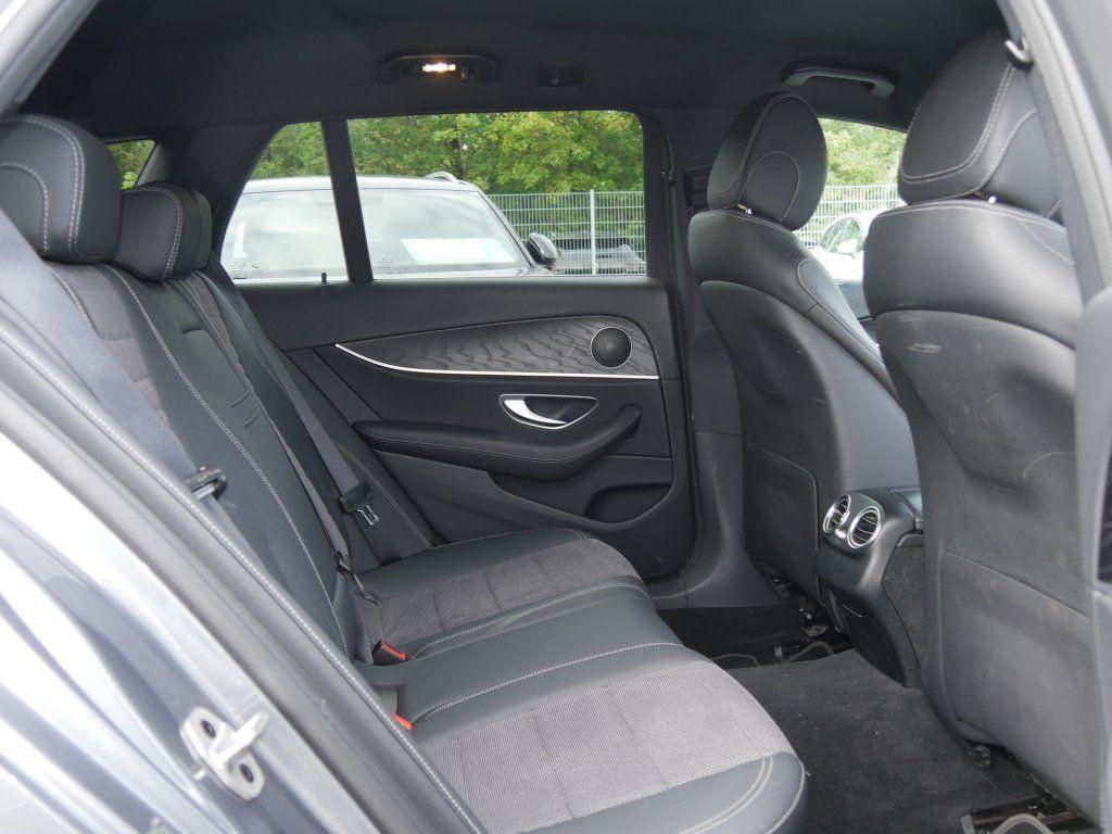 Mercedes-Benz E 300 d Sport Style Automatik  Navi LED AHK CAM 