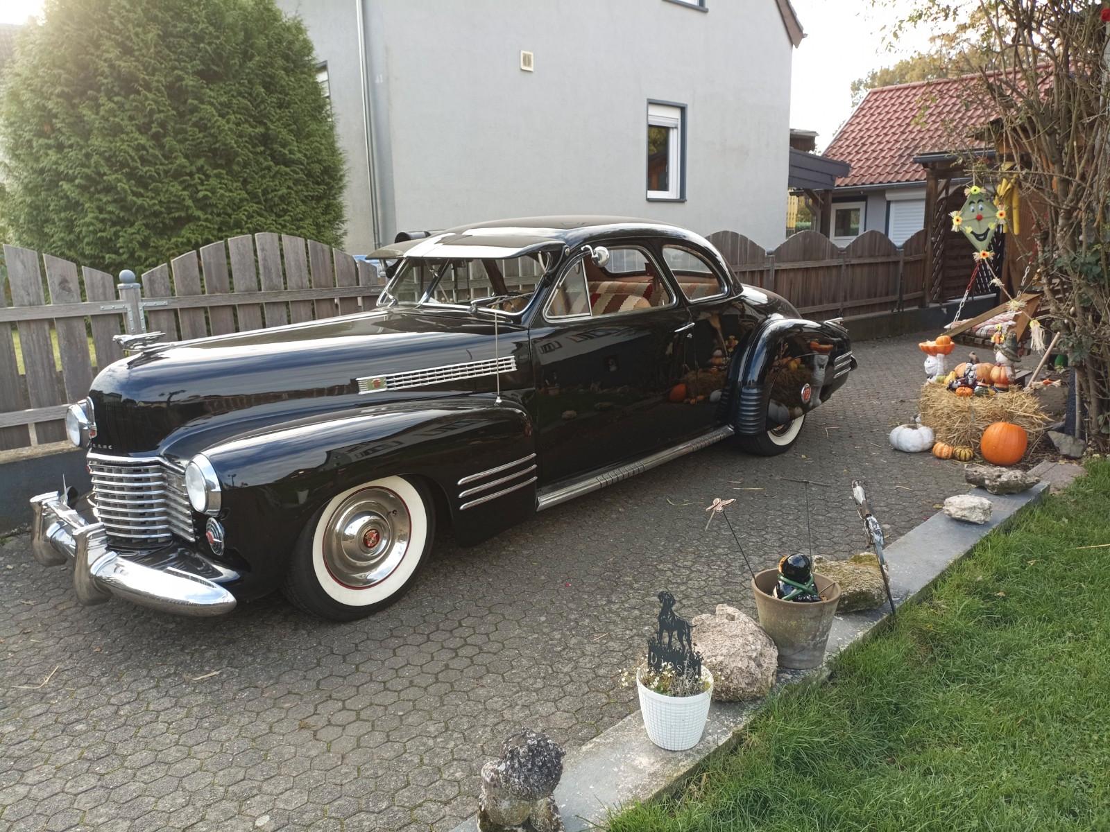 Cadillac Другой