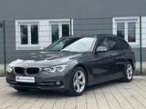 BMW Touring 320 i Sport Line/360* KAMERA/HEAD-UP DI - BMW 320 in München