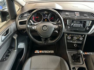 MYAUTOCENTER – Gebraucht- und Jahreswagen mit Werkstattservice in Pfaffenhofen Volkswagen Touran Comfortline BMTStart-Stopp *Pano*AHK*