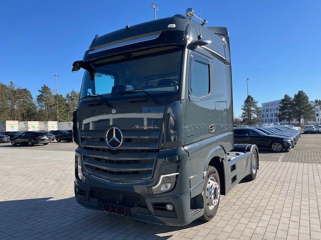 Mercedes-Benz Actros 5 L-Fahrerhaus  BM 963 SZM 1848 BigSpace