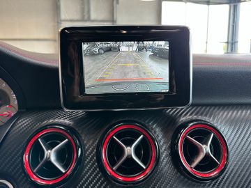 Mercedes-Benz A 250 *PANORAMA*HarmanKardon*SPORT*PDC(CAM)*
