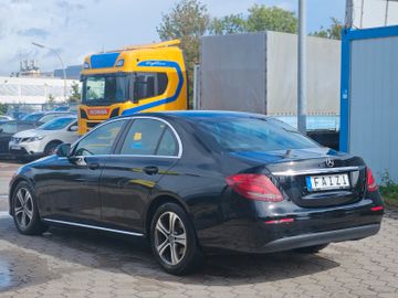 Mercedes E 200 - 7