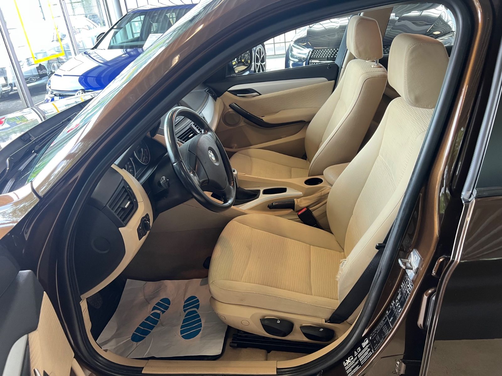 Fahrzeugabbildung BMW X1 xDrive 18 d 4x4 *MARAKESHBRAUN*