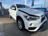 BMW X1 xDrive 20 i Advantage AUTOMATIK LED KLIMA NAV - BMW X1 Unfallwagen