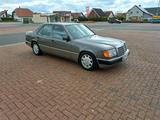 Mercedes-Benz MERCEDES W124, 230E sehr gepflegter Zustan... - Mercedes-Benz 230: 230e W124