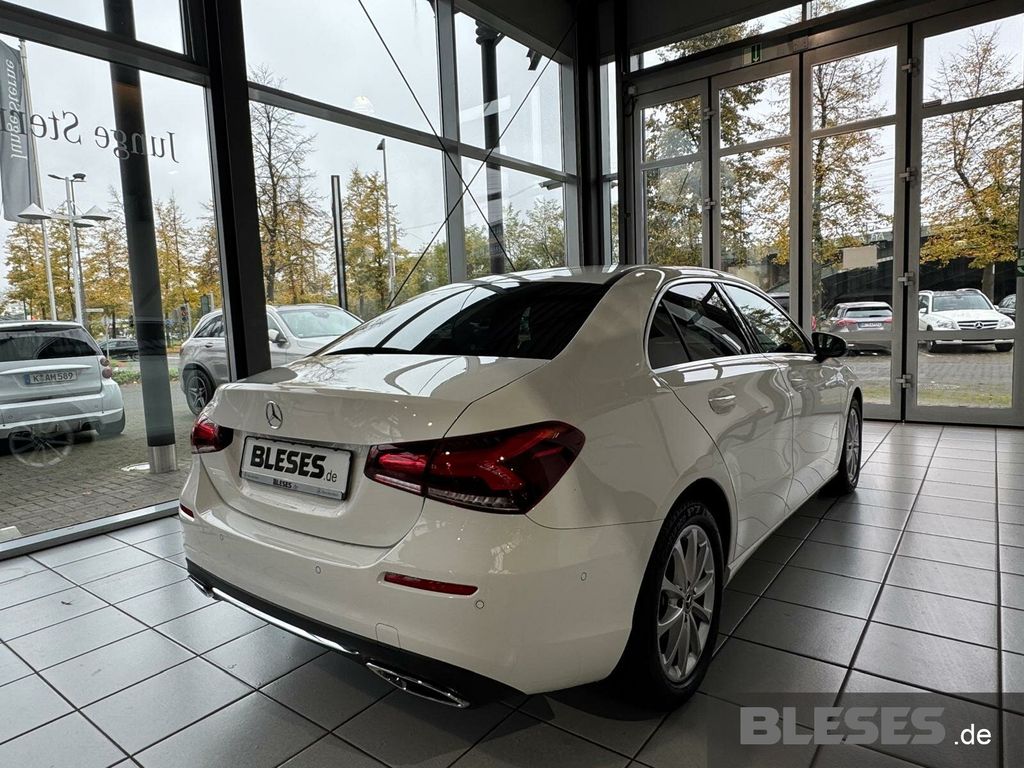 MERCEDES-BENZ A 180 – Bild 5