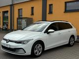 Volkswagen Golf VIII 2.0 TDI Variant Life *1.H+Pano+CarPlay - Volkswagen Golf: TDI