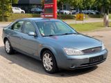 Ford Mondeo 2.0 Ghia Autom.*TÜV NEU*KLIMA*SITZHEIZUNG - Ford Mondeo aus 2001