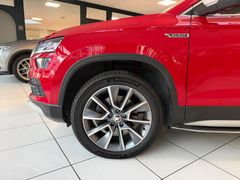 SKODA Karoq 2.0 TDI Scout 4x4 DSG ACC LED CAM AHK NAVI