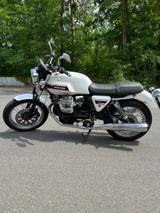 Moto Guzzi V7 Classic 750 - MOTO GUZZI 750