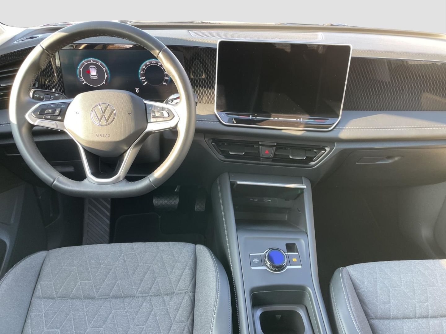 Tiguan Life 1.5 eTSI DSG*Navi**LED*ACC*RüKa*