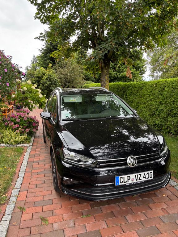 Image of Volkswagen Golf Sportsvan
