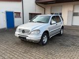 Mercedes-Benz ML 270 CDI W163 Automatik AH... - gebrauchte Mercedes-Benz ML-Klasse aus dem Jahr 2000