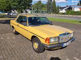 Mercedes-Benz 230 CE W 123 H-Zulassung - Mercedes-Benz 230: Coupé, Ce