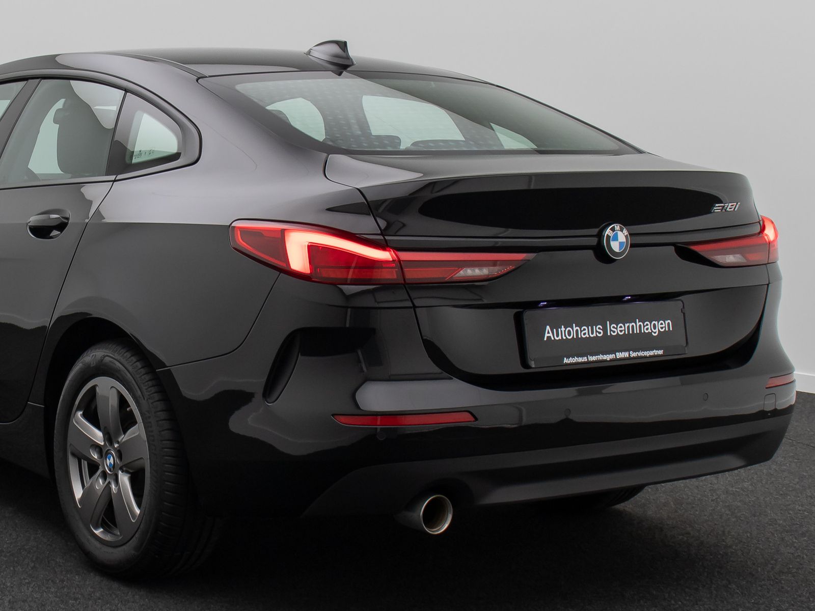 Fahrzeugabbildung BMW 218i Gran Coup&eacute; DAB GeschwindigReg PDC CockpitPr