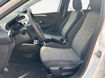 Fotografie 13 des Opel Corsa 1.2 55kW Edition Allwetterreifen Klima BT