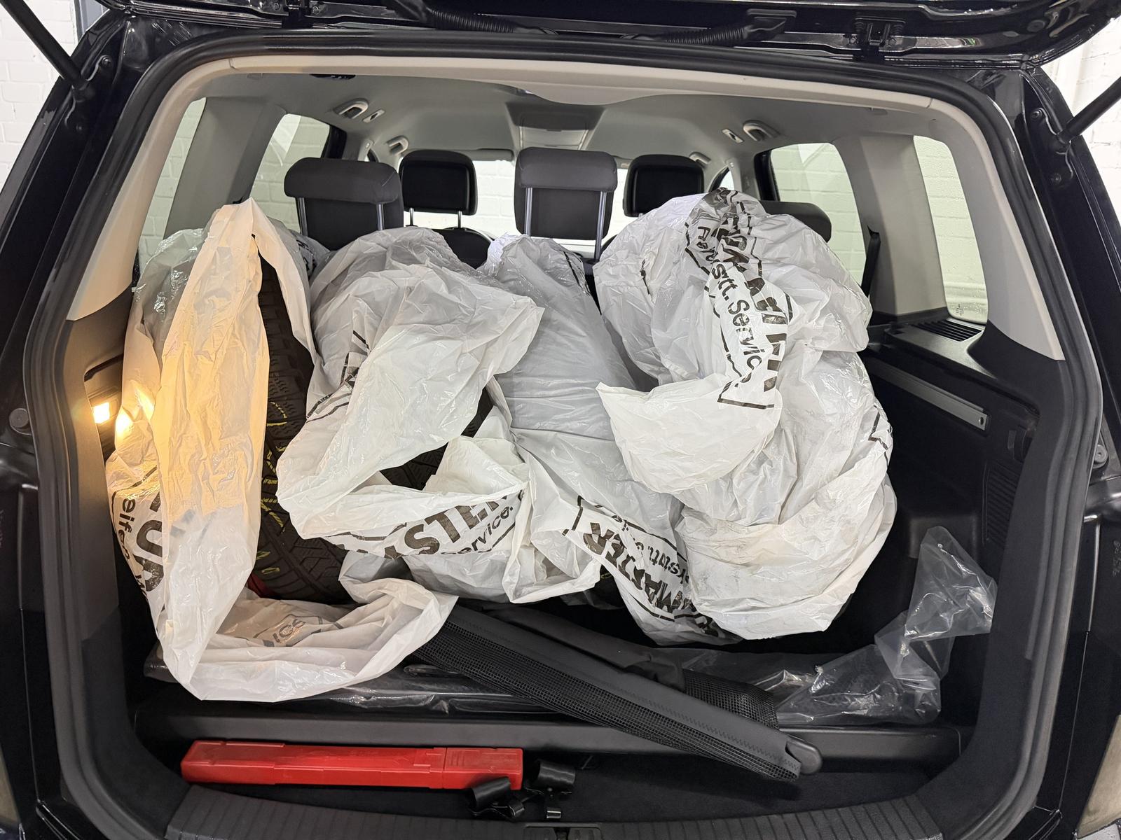 Volkswagen Touran 2.0 TDI SCR DSG Comfortline ACC NAVI, миниатюра 10