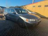Volvo V70 2.0 Summum - Volvo V70 Summum mit Benzin-Antrieb