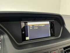 MERCEDES-BENZ E 200 CGI / NUR 56.tKM / GARANTIE / 2.HD / XEN /