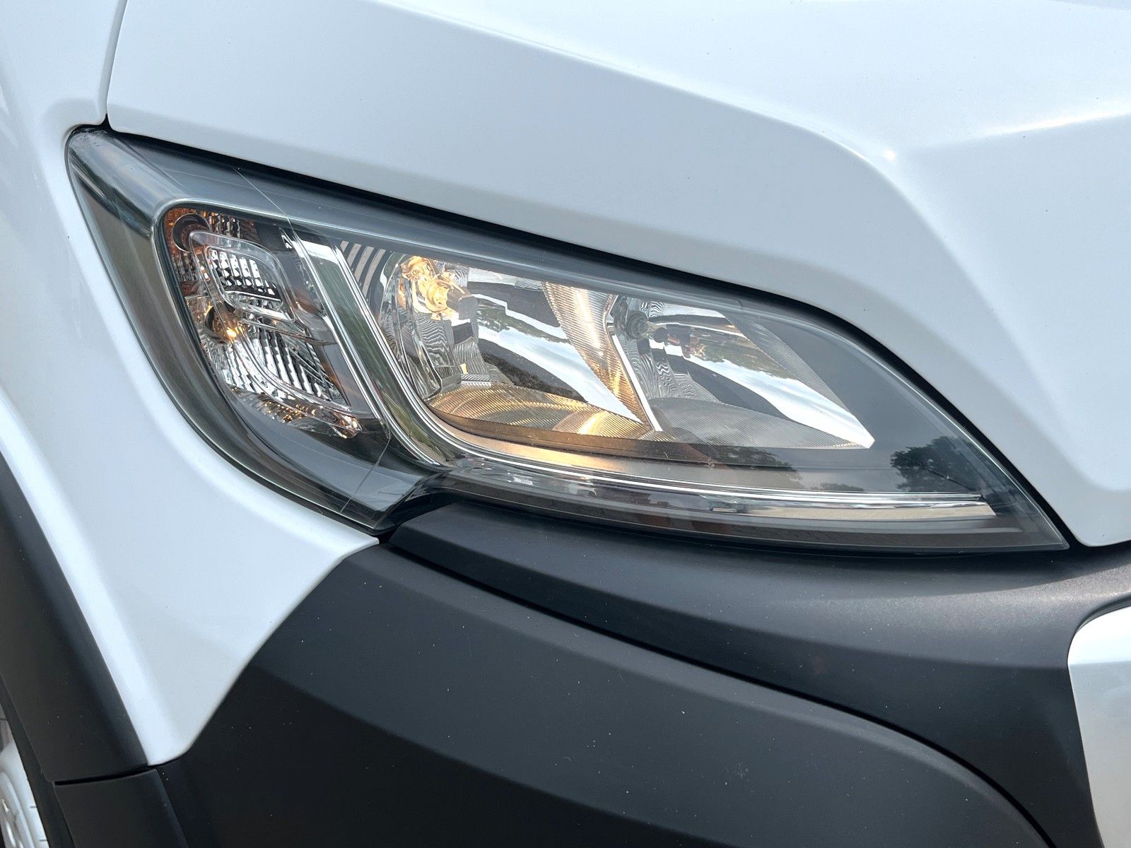 Fahrzeugabbildung Peugeot Boxer Kaste 435 L4H2 Pro*Navi*PDC*Kamera*Klima*