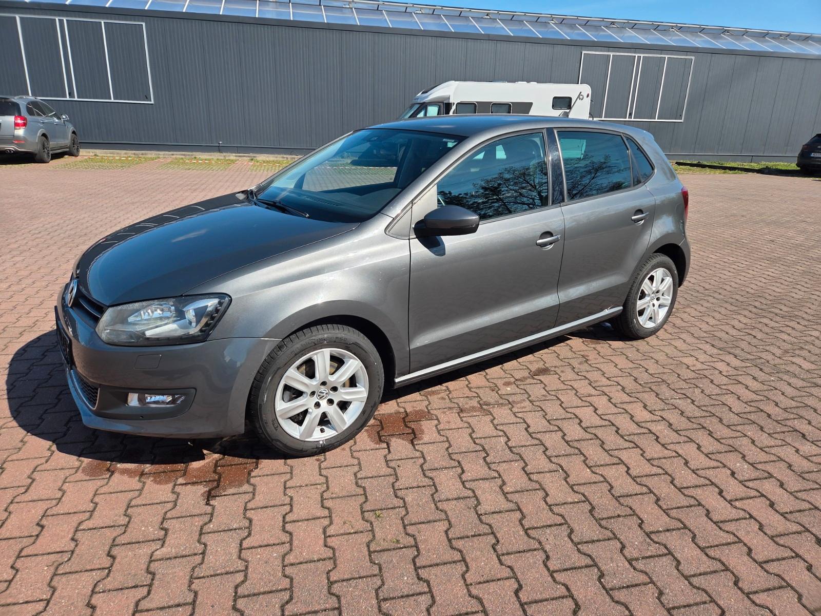 Volkswagen Polo V Highline  1.HAND