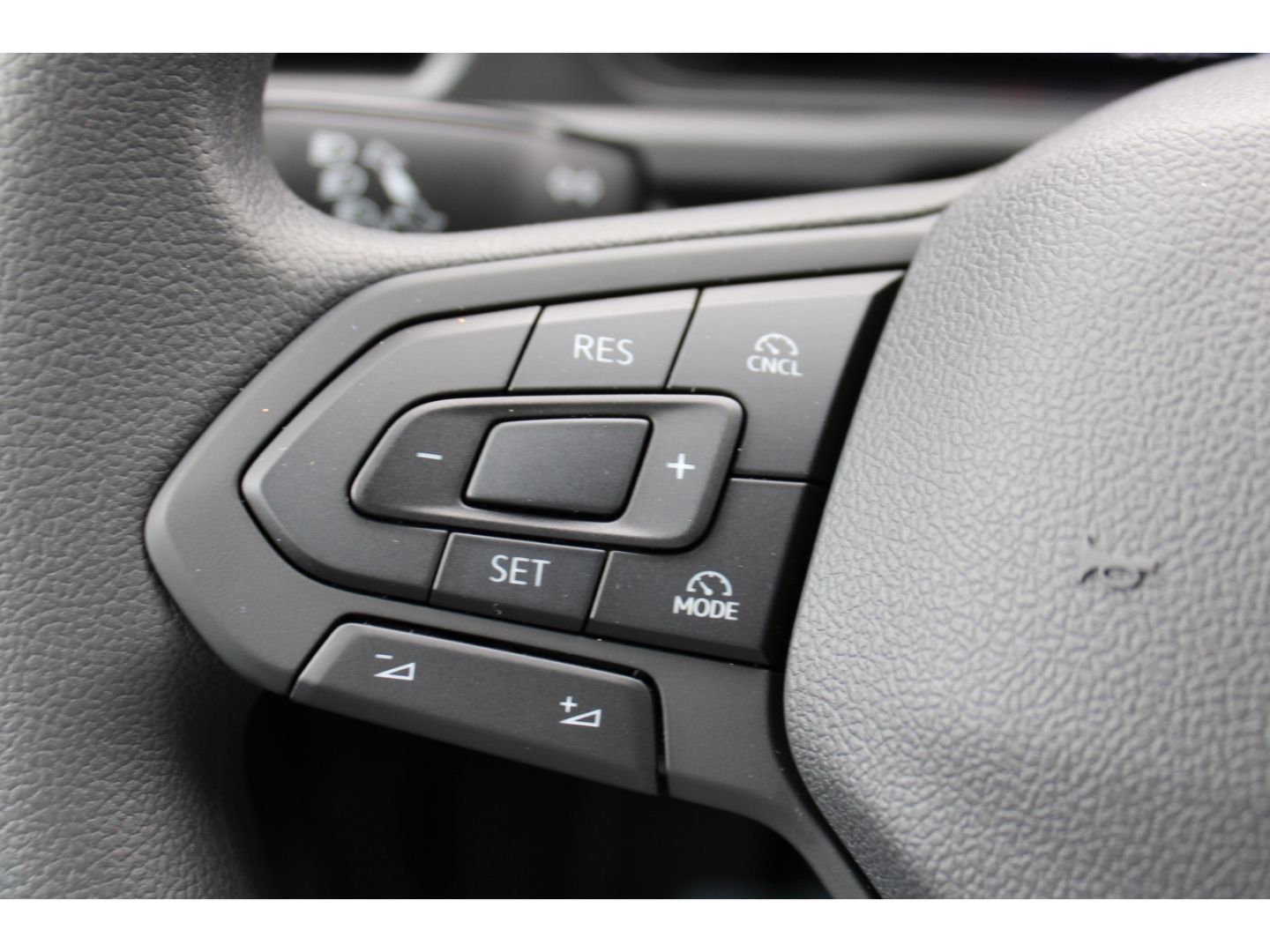 FORD Transit Connect L2 Kasten 2.0 EcoBlue Trend AHK - Image 14