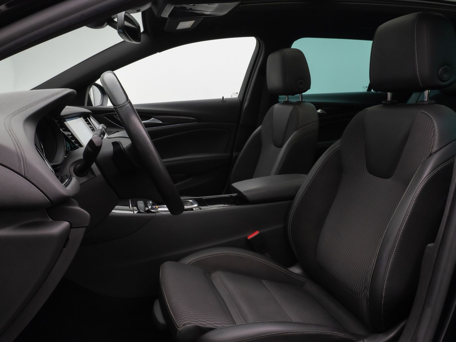 Fahrzeugabbildung Opel Insignia B Sports Tourer Innovation Pano Kamera