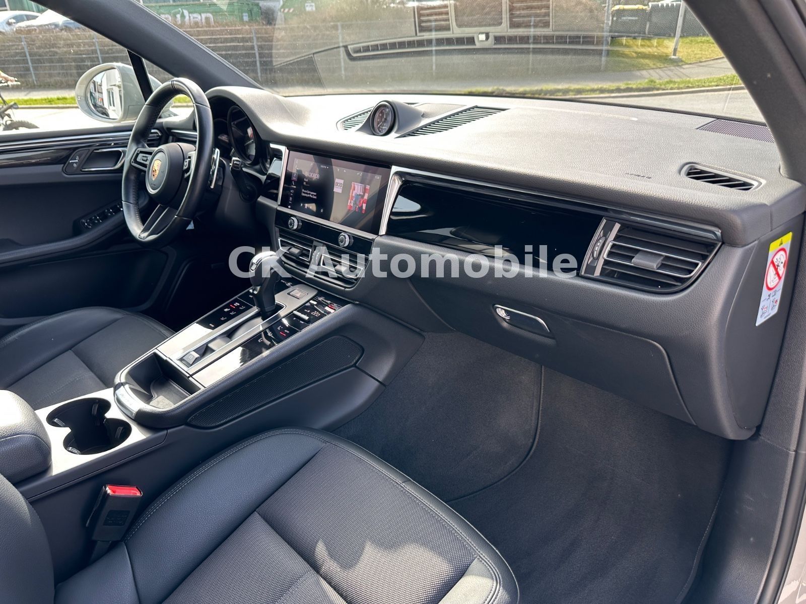 Fahrzeugabbildung Porsche Macan S Car Connect/Navi/LED/BOSE/Kamera/AHK